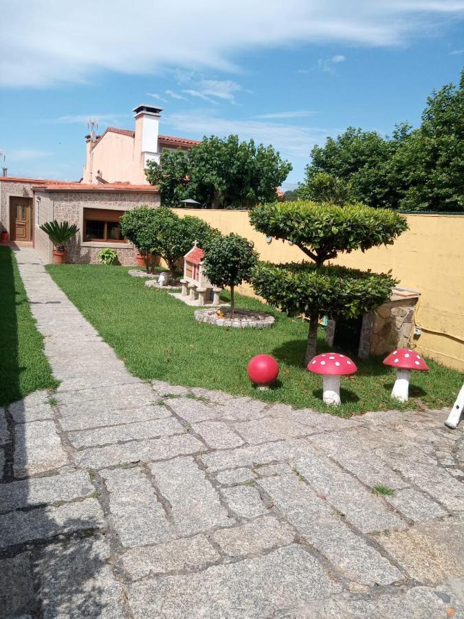 Casa Con Jardin En Primera Linea De Playa O Grove Exteriér fotografie